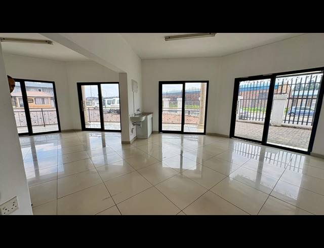 1,600M² BUSINESS CENTRE FOR SALE IN WESTDENE